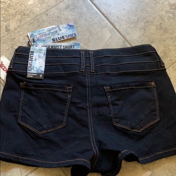 NEW Dark Wash Denim Shorts - Picture 2 of 3